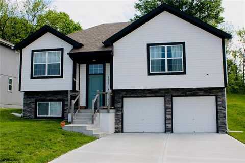 5105 N Belmont Avenue, Kansas City, MO 64119