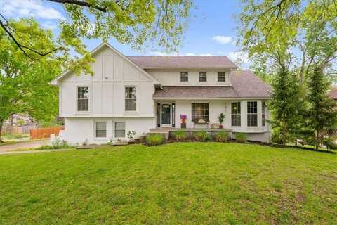 8010 W 98th Terrace, Overland Park, KS 66212