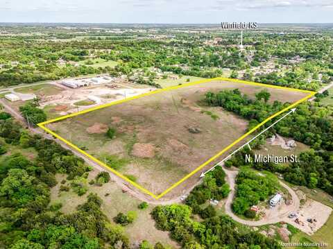 700 N Michigan, Winfield, KS 67156
