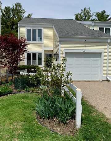 4 Red Cedar Trail, Madison, WI 53717