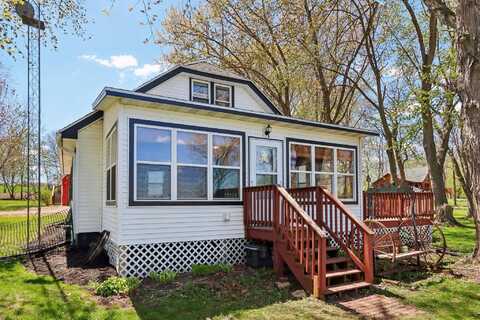 4121 1ST Avenue, Briggsville, WI 53920