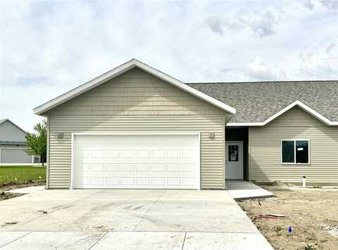 204 Augusta National Blvd, Washington, IA 52353