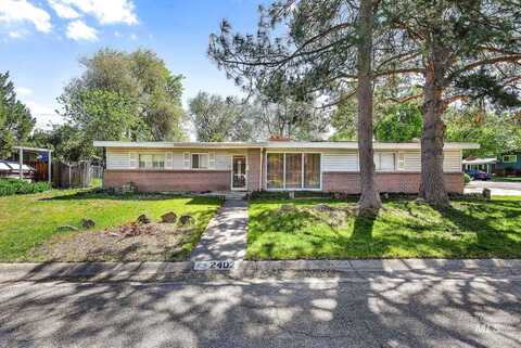 2402 N Grandee, Boise, ID 83704