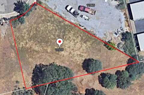 11035 Rhyolite Drive, Redding, CA 96003