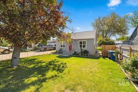 720 4th N, Nampa, ID 83687