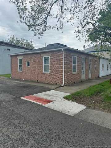 112 W Pike Street, Vevay, IN 47043