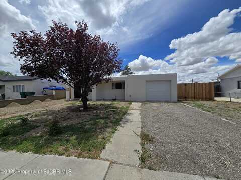 2325 E 15TH Street, Farmington, NM 87401