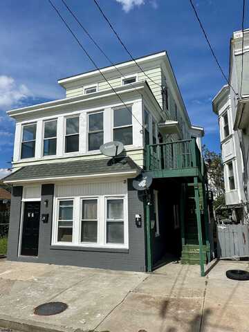 37 N Massachusetts Ave Ave, Atlantic City, NJ 08401