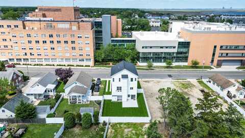 42 E New York Ave, Somers Point, NJ 08244