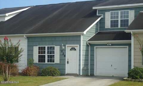 226 Jessie Circle, Hubert, NC 28539