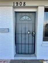 1908 W Austin Street, Port Lavaca, TX 77979