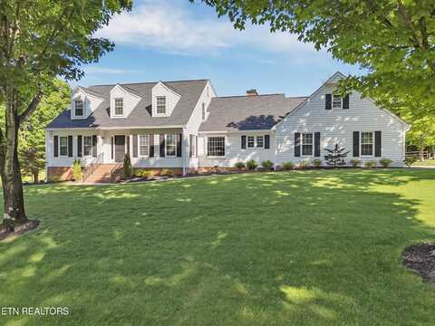 1102 Turnberry Lane, Maryville, TN 37803