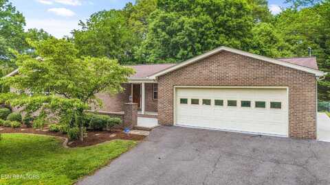 2416 Vincinda Circle, Knoxville, TN 37924