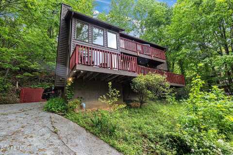 2115 Luzerne Drive, Gatlinburg, TN 37738