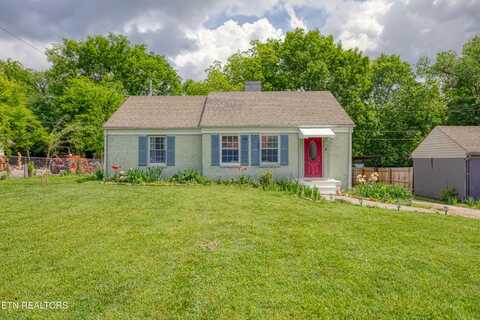206 Boxwood Ave, Alcoa, TN 37701