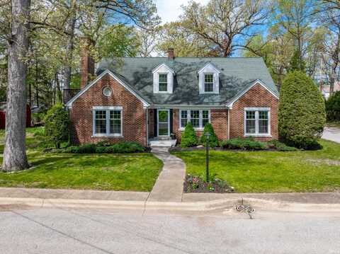 508 School Street, Winona Lake, IN 46590