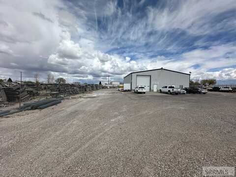 715 Pop Kroll Way, Idaho Falls, ID 83401