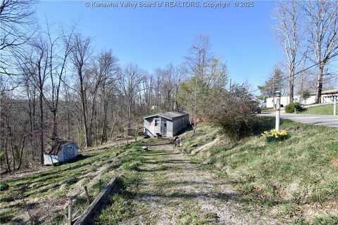 254 Midway Acres, Ripley, WV 25271