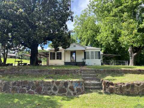 201 First St, Naples, TX 75568