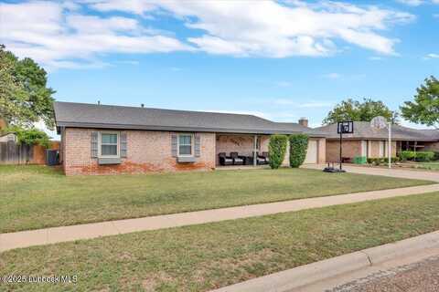 1102 Shady Oaks Lane, Brownfield, TX 79316
