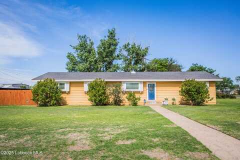 504 Ave C, Olton, TX 79064