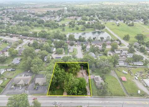 610 North Main Street, Nicholasville, KY 40356