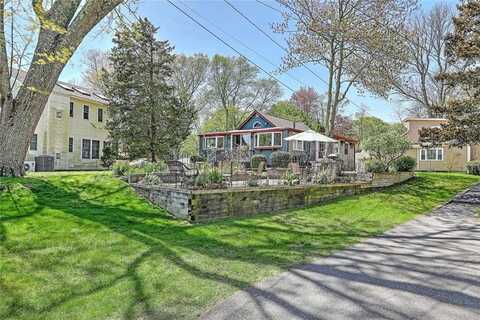 600 Cole Farm Road, Warwick, RI 02889