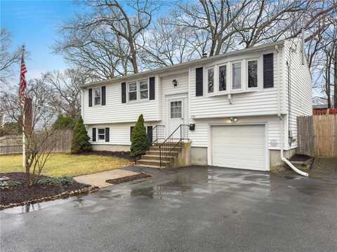 236 Read Avenue, Coventry, RI 02816