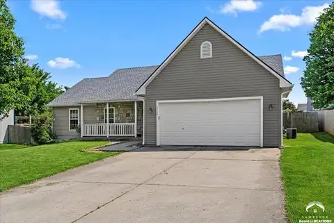 2110 Hidden Valley Drive, Tonganoxie, KS 66086