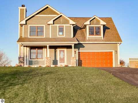 9865 Paradise Hills Drive, Central Lake, MI 49622