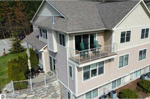 10889 Pine Bluff Drive, Traverse City, MI 49684