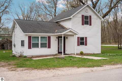 19913 Kent Street, Interlochen, MI 49643