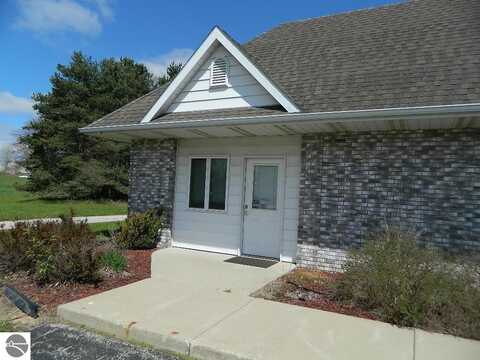 2057 Independence Drive, Mount Pleasant, MI 48858