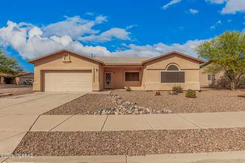 6249 S Iron Brand Drive, Tucson, AZ 85757
