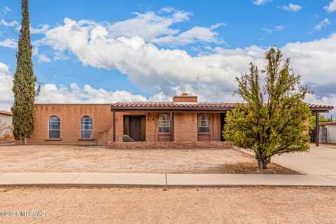 7256 E Stella Road, Tucson, AZ 85730