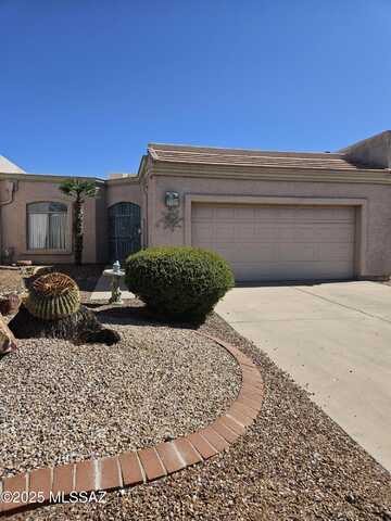 2565 S Pecan Valley Place, Green Valley, AZ 85614