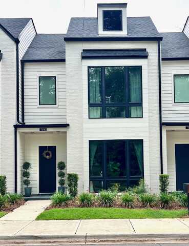 1543 Pine Street, Tallahassee, FL 32303