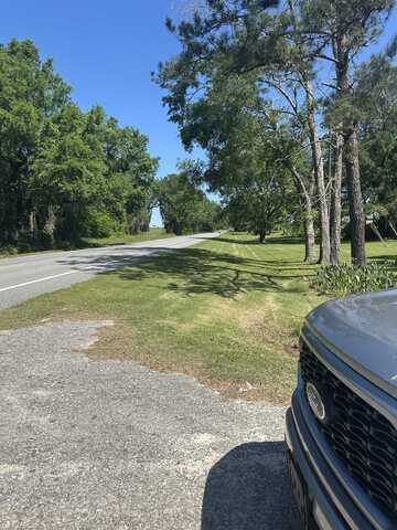 3282 NW US 221 Highway, Greenville, FL 32331