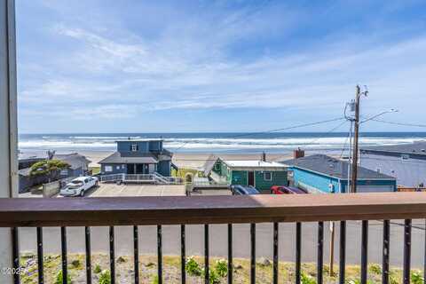 1415 NW 31st Place, Lincoln City, OR 97367