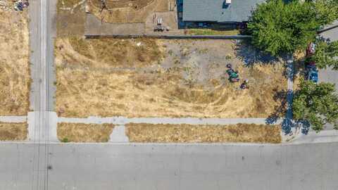 162 E Street, Fresno, CA 93706