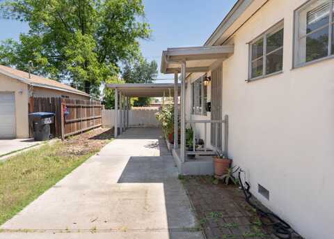 908 S Santa Fe Street, Visalia, CA 93292