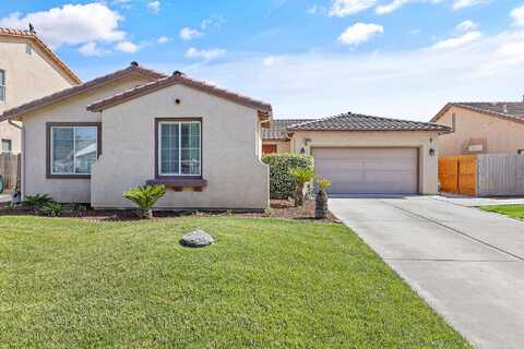 2285 Freedom Street, Hanford, CA 93230