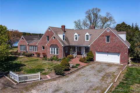 147 Sunset Cove Ln, Reedville, VA 22539