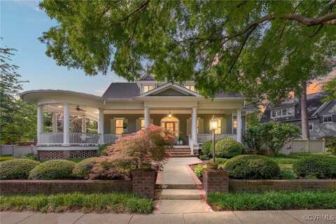 2736 Live Oak Ln, Midlothian, VA 23113