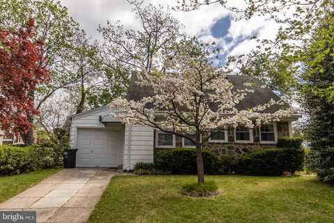 704 HOOD RD, SWARTHMORE, PA 19081