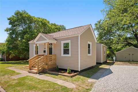 149 Allen RD, Portsmouth, VA 23702