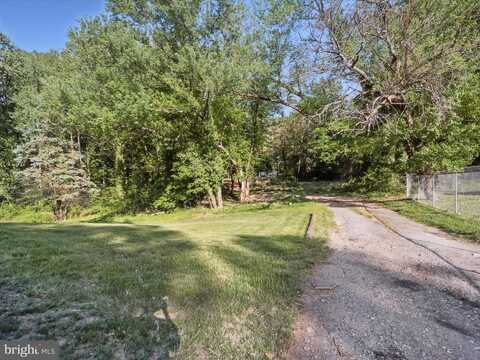 5625 OAKFORD RD, CAPITOL HEIGHTS, MD 20743