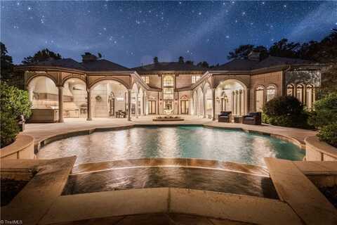 2725 Windsor Road, Winston Salem, NC 27104