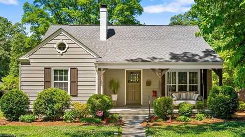 1001 Twyckenham Drive, Greensboro, NC 27408