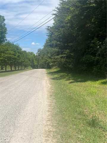 112 Whippoorwill Lane, Pelham, NC 27311